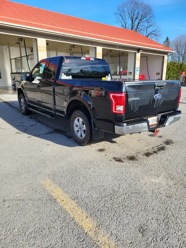 2017 ford f150 xlt in Cars & Trucks in Ottawa - Image 5
