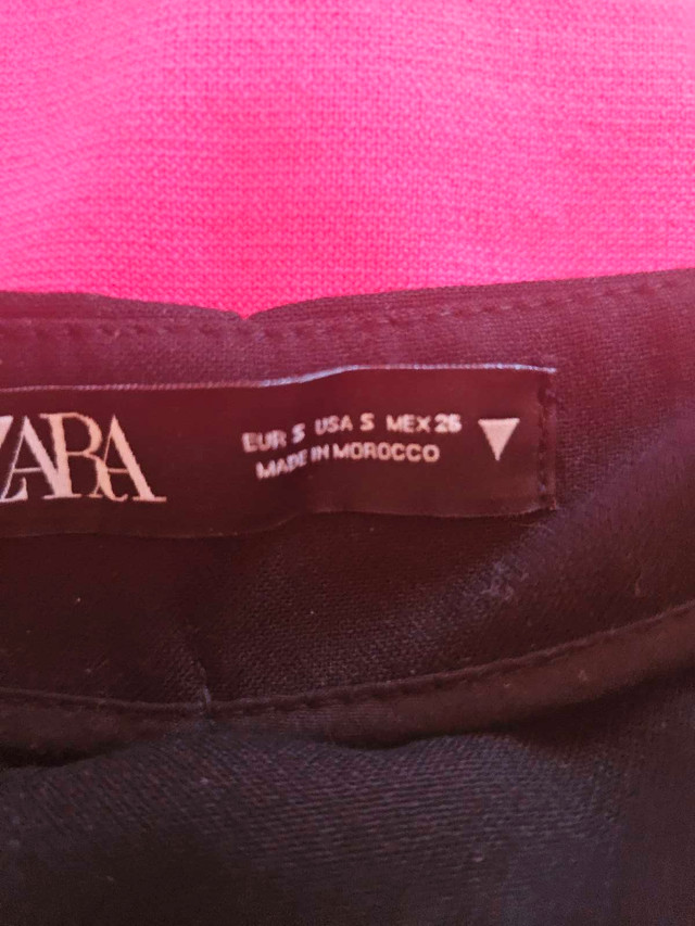Zara women's size small  $5 each dans Femmes - Hauts et vêtements d'extérieur  à Ville de Montréal