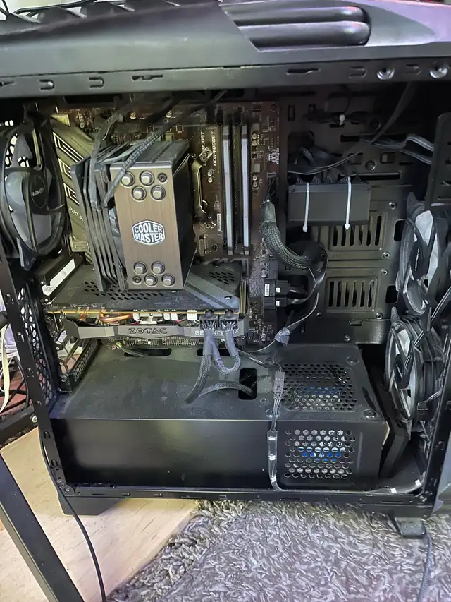 Custom Gaming Desktop PC i7-9700K in Desktop Computers in Delta/Surrey/Langley - Image 4