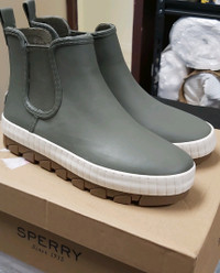 Sperry waterproof boots 