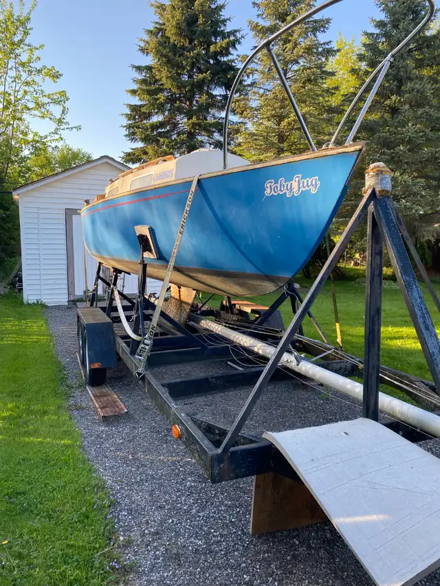 1967 Shark Sailboat in Sailboats in Markham / York Region - Image 5