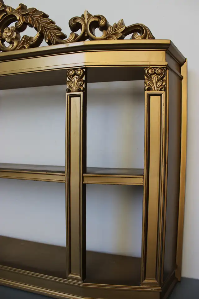 Vintage Syroco Curio Wall Cabinet Ornate Hollywood Regency Shelf in Storage & Organization in Ottawa - Image 9