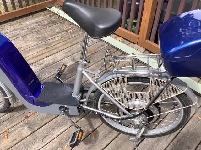 E-bike in Good Working Condition in eBike in London - Image 4