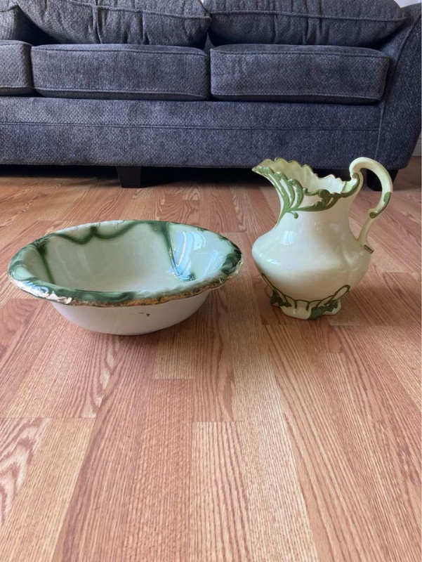 2 sets of Wash bowls in Home Décor & Accents in Brockville - Image 2