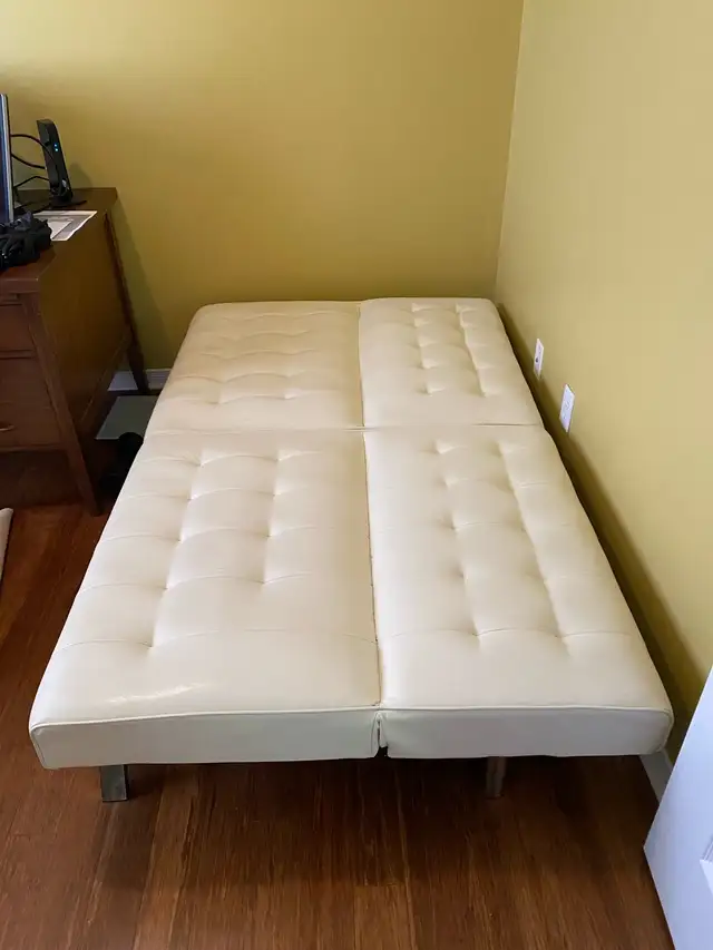 Futon couch bench in Couches & Futons in Kingston - Image 4
