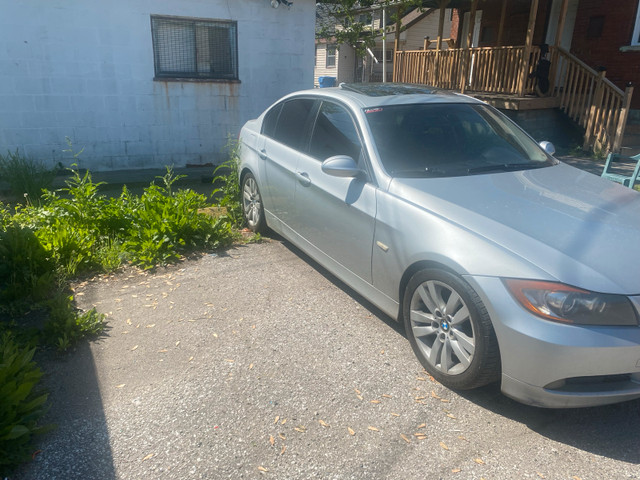 BMW 3 Series in Cars & Trucks in Windsor Region - Image 3