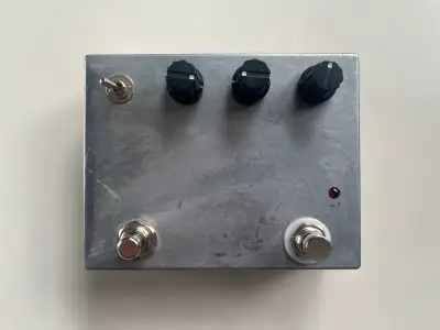 Boss VB-2 vibrato clone, View more