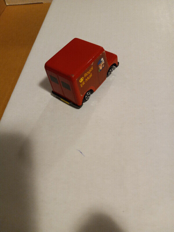 Vintage Die Cast ERTL 1983 Royal Mail Truck Excellent in Toys & Games in Trenton - Image 3