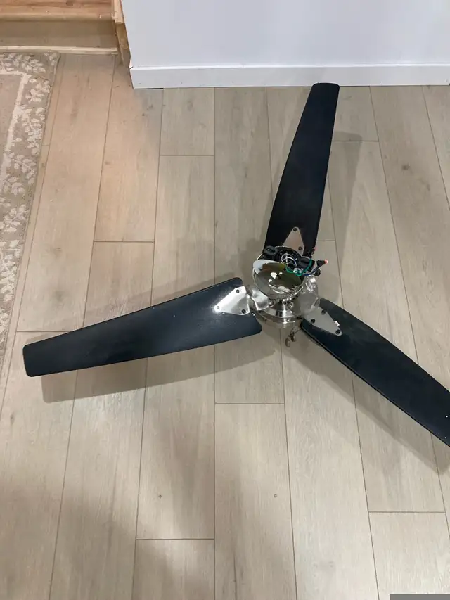 CEILING FAN in Indoor Lighting & Fans in Mississauga / Peel Region - Image 8