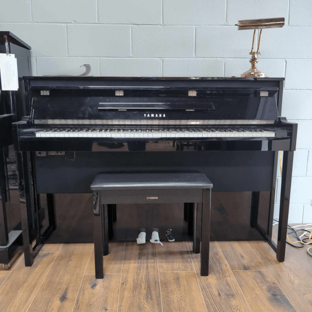 Yamaha NU1X Avant-Grand - Piano électronique dans Pianos et claviers  à Lévis - Image 3