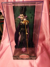Disney Villains Designer Collection Maleficent. Limited Edition