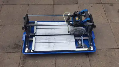 Mastercraft sliding wet tile saw, View more