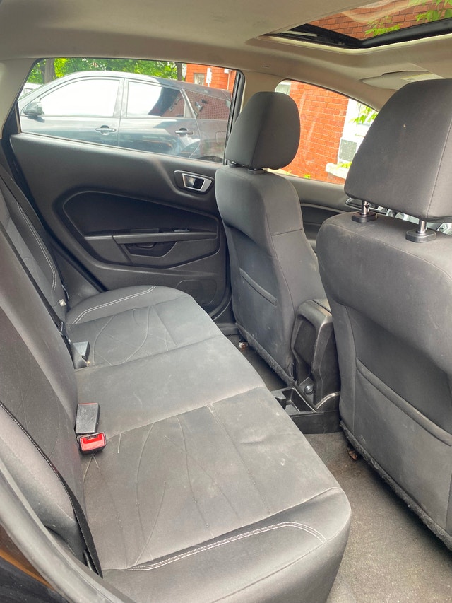Ford Fiesta SE 2015 — photo 4