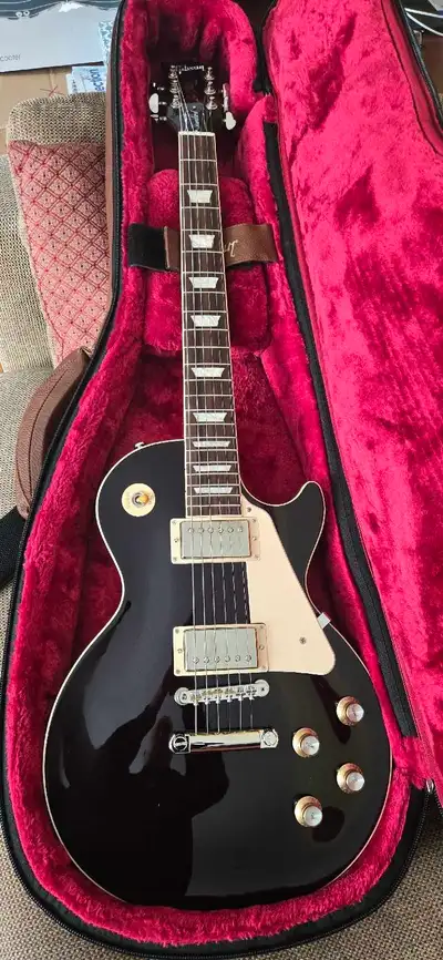 Gibson Les Paul Standard Oxblood , View more