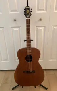 Left handed Harmony acoustic guitar ( all solid mahogany )