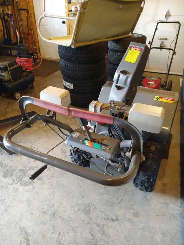 Souffleuse à neige in Snowblowers in Saint-Jean-sur-Richelieu - Image 4