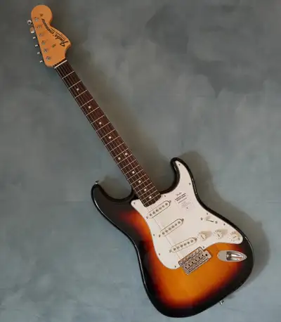 fender stratocaster japan in Guitars in Canada | Kijiji Marketplaces