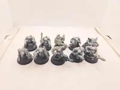Warhammer 40k 10 Mixed Ork Boyz Primed Gray/Black, View more
