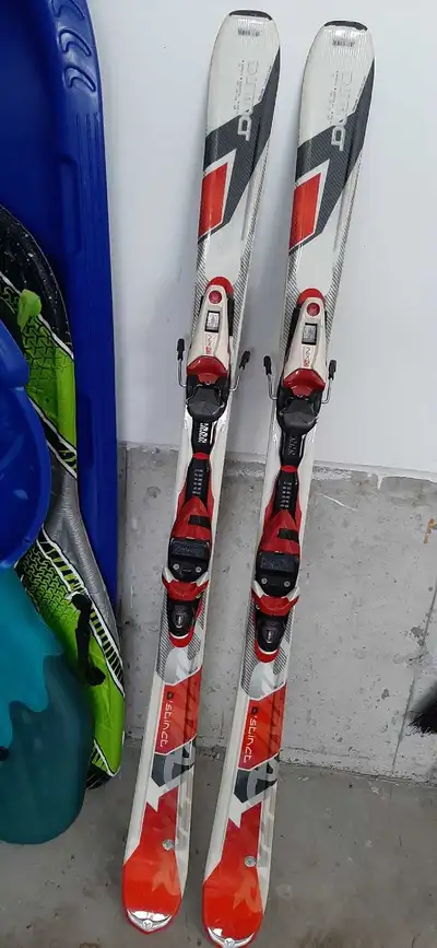 Skis Great condition, View more