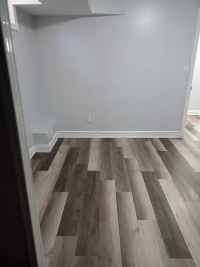 Quite and fully renovated Closed to all amenities