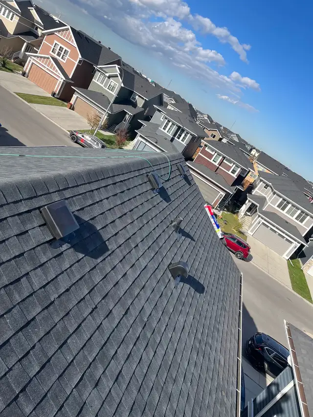 Local roofing company-free quotes 63347532751747120