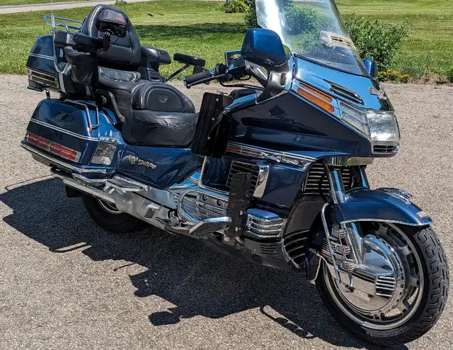 1988 GL1500 Goldwing in Touring in Brockville - Image 2