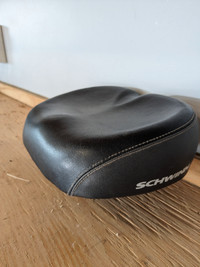 Schwinn comfort bike seat