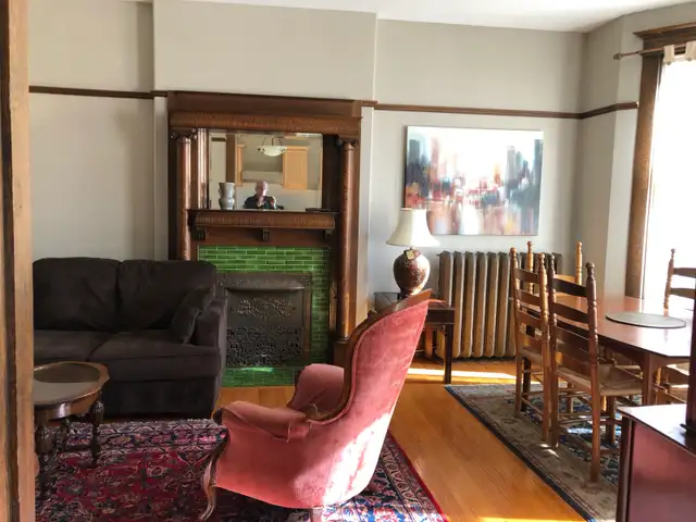 Downtown Two Bedroom Furnished Apartment   in Long Term Rentals in London - Image 5