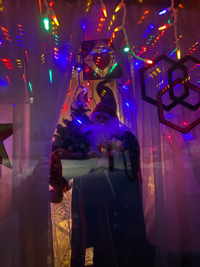 36” Tall Santa & 26” Tall Reindeer  in Holiday, Event & Seasonal in Winnipeg - Image 4