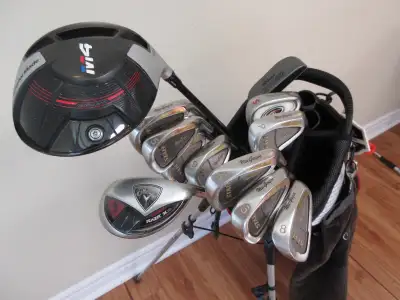 COMPLETE GOLF SET, View more