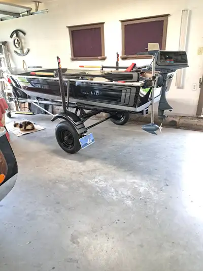 Mirro craft Boat and trailer with vin and registered. New tires lights life jackets rope safty kit o...