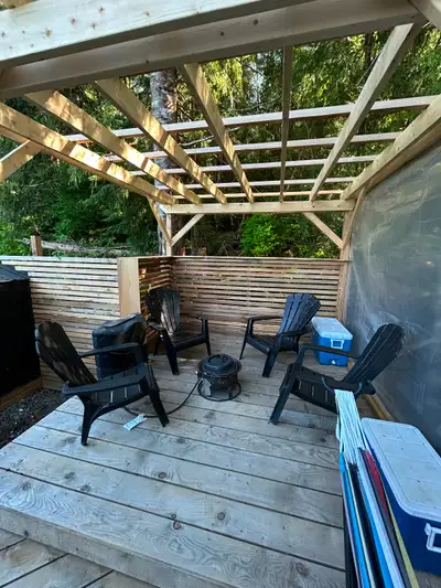 Recently built decks, walk ways, pergola, spent over $2000 just in lumber / hardware / shed Tons of...