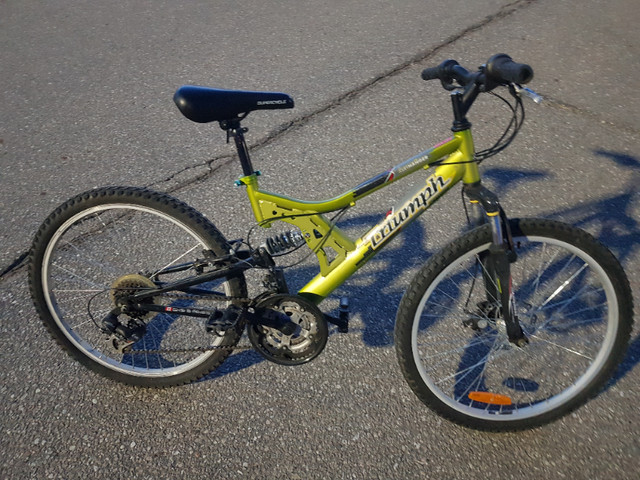 Green 24 MOUNTAIN bicycle disc brake dual suspension., in Mountain in Mississauga / Peel Region