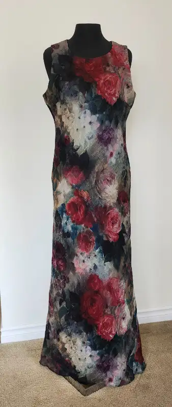 Vintage sleeveless spring summer long dresses Shades of green/burgundy floral pattern, crinkly sheer...