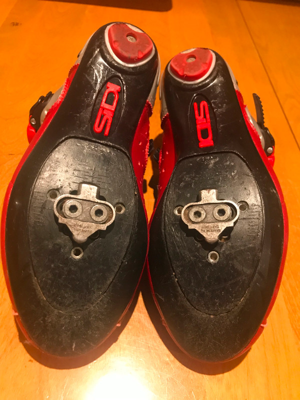 Chaussures de vélo – SIDI -  pour dame dans Vêtements, chaussures et accessoires  à Longueuil/Rive Sud - Image 2
