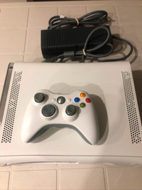 [PRICE DROP] XBOX 360 BUNDLE [HDMI SUPPORTED + HDD]