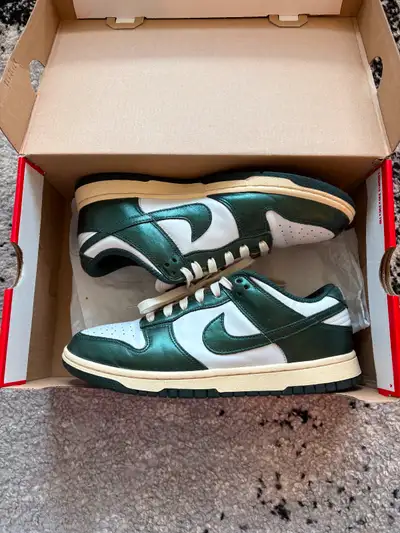 NIKE DUNK LOW - VINTAGE GREEN - Size 8 M / 9.5 W, View more