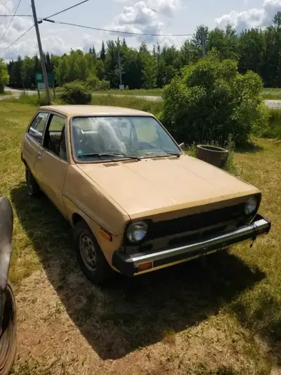 1979 ford fiesta, has been sitting inside in dry storage since 1990. The wheels roll, the transmissi...