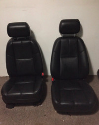 07/14 gm Chevy truck / suv black leather bucket seats