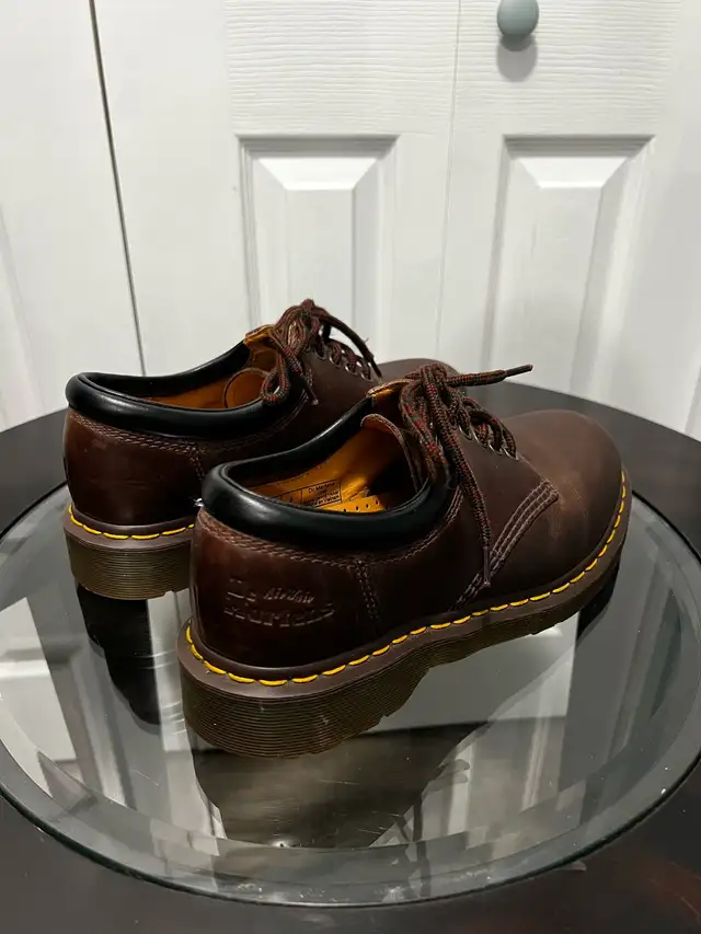 Dr. Martens 11849 Men's Leather LaceUp Oxfords Boots Size 9 in Men's Shoes in Cape Breton - Image 4