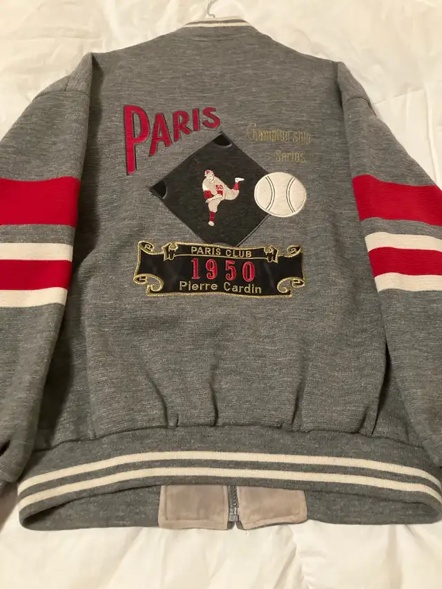 Vintage Original Pierre Cardin Jacket in Men's in City of Toronto - Image 6