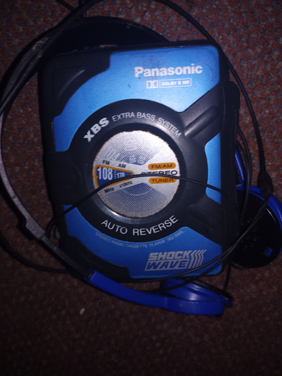 PANASONIC  SHOCK WAVE PORTABLE WALKMAN STYLE STEREO, View more