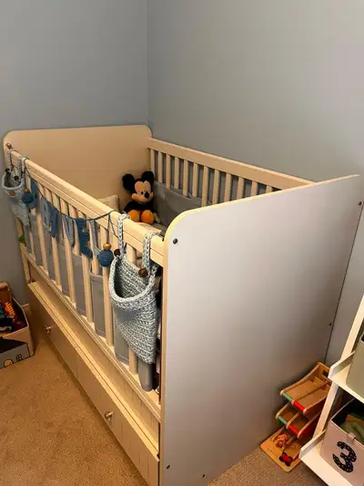 Carino Swinging Baby Crib with Storage Drawer, View more