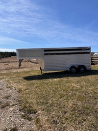 2021 Featherlite Model 8117 GN livestock trailer