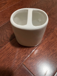 Toothbrush holder 