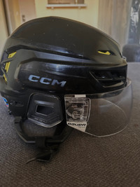 PRO-STOCK CCM TACKS HOCKEY HELMET