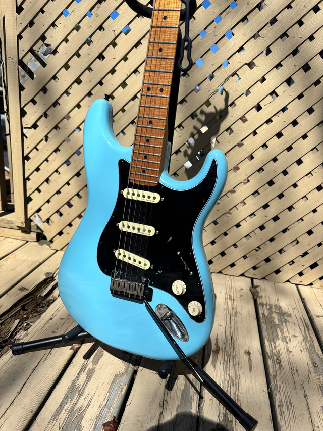 Fender Stratocaster , American-Killer in Guitars in Oshawa / Durham Region