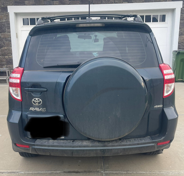 Toyota RAV 4 in Cars & Trucks in Edmonton - Image 2