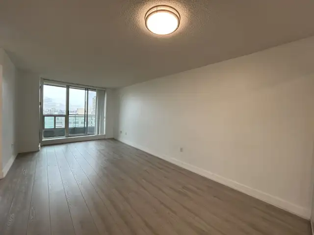 Yonge/Finch 1 Bedroom Condo + Parking in Long Term Rentals in City of Toronto - Image 2