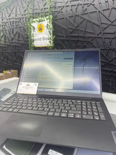 LENOVO ThinkPad V15 - 256Gb, View more